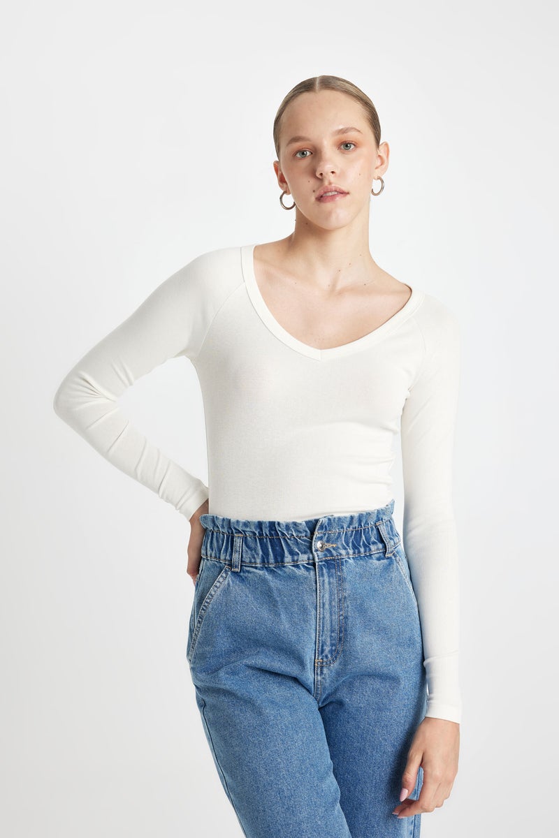 DeFacto White Woman Fitted V Neck Ribbed Long Sleeve T-Shirt Casual - Image 3